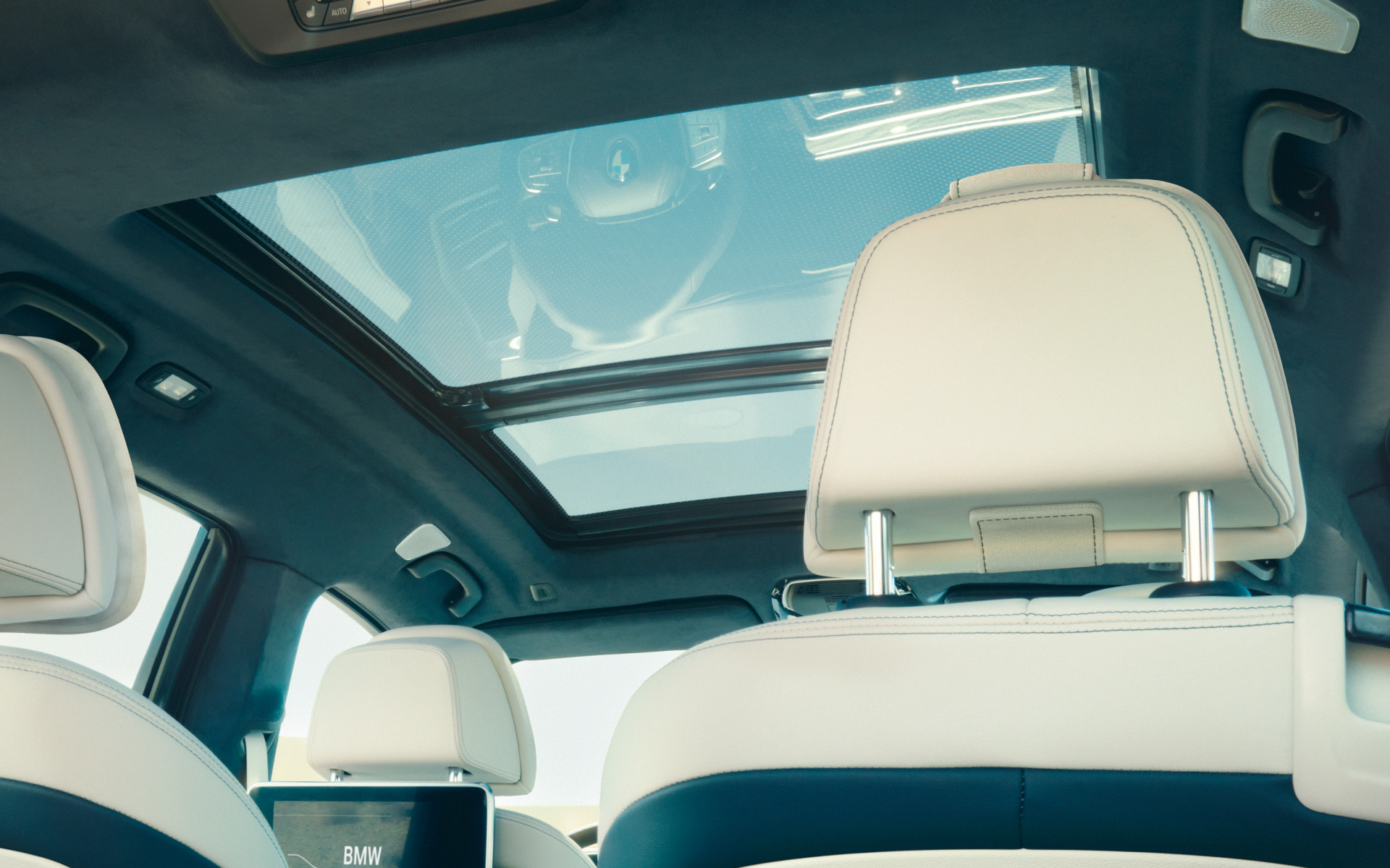 Panoramatak i glass BMW X7 G07 2019 Panoramatak i glass BMW X7 G07 2019