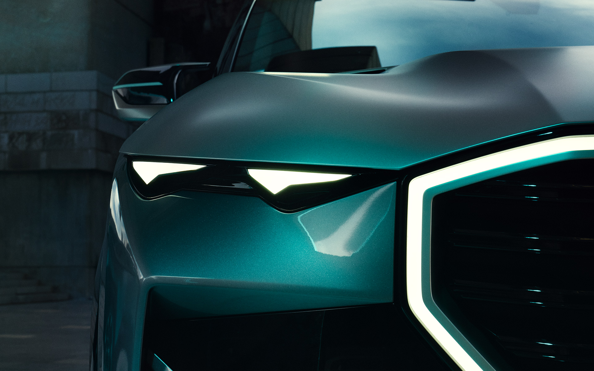 BMW Concept XM (G09) sett forfra stående nærbilde frontlykt BMW Concept XM (G09) sett forfra stående nærbilde frontlykt