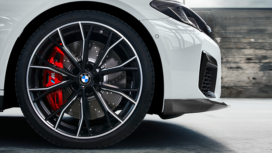 20" M Performance dobbelteke 669 M Jet Black matt/maskinert finish, sommersett BMW høst- og vintertilbehør 20" M Performance dobbelteke 669 M Jet Black matt/maskinert finish, sommersett