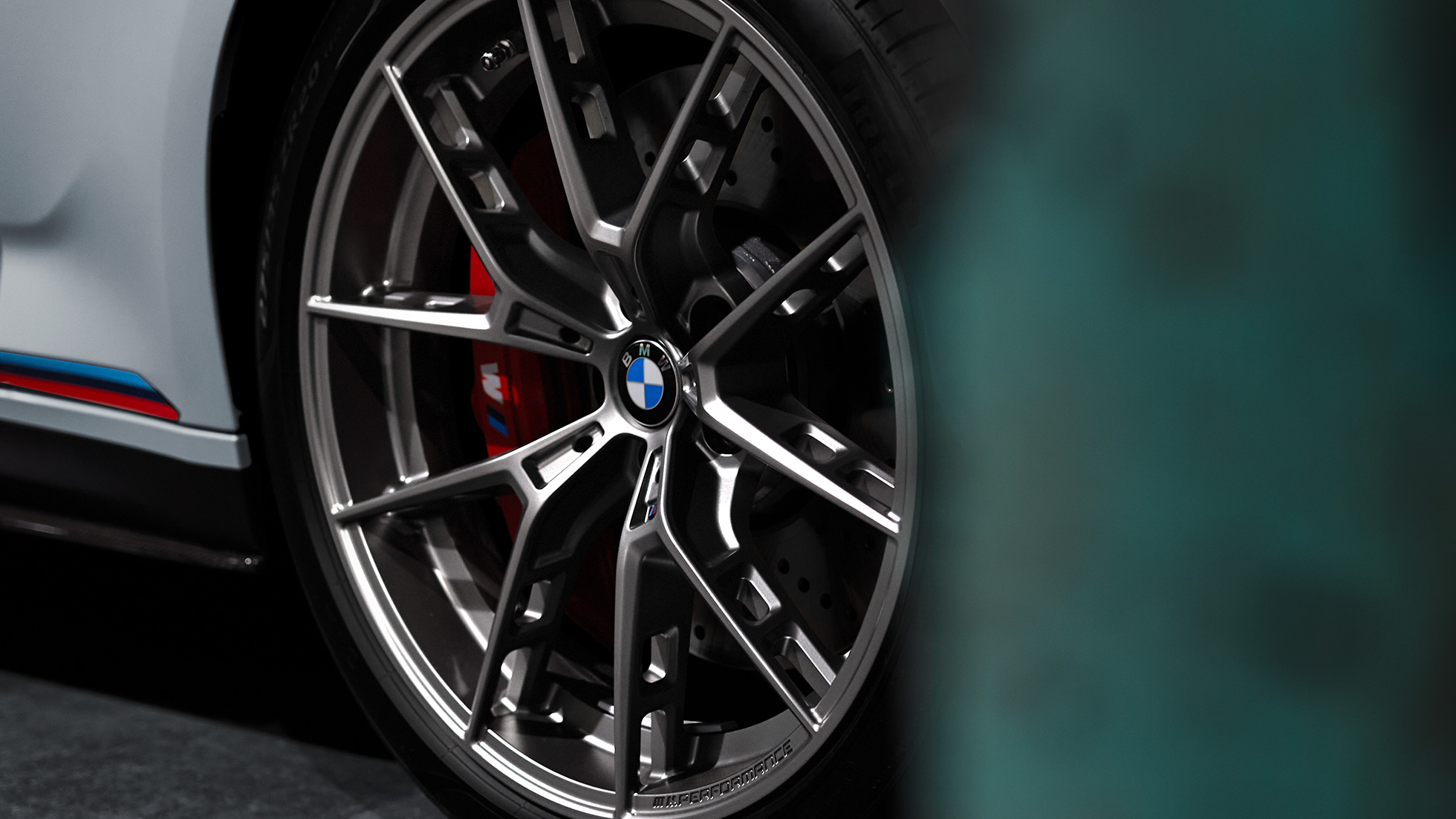 Smidde 20" M Performance felger Y-eke 863 M i matt ferrisgrå nærbilde BMW M Performance Parts smidde 20" M Performance felger Y-eke 863 M i matt ferrisgrå nærbilde
