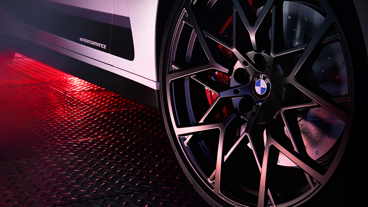 Smidde 20" M Performance felger Y-eke 795 M i matt dypsort BMW 4-serie Coupé G22 Smidde 20" M Performance felger Y-eke 795 M i matt dypsort BMW 4-serie Coupé G22 nærbilde