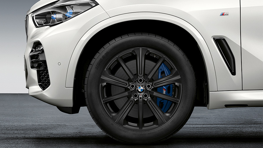 20" M lettmetallfelg Stjerneeke 748 M, i matt dypsort BMW M Performance Parts 20" M lettmetallfelg Stjerneeke 748 M i matt dypsort