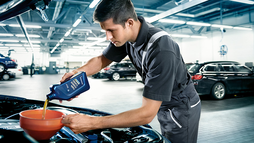 BMW oljeservice. BMW oljeservice.