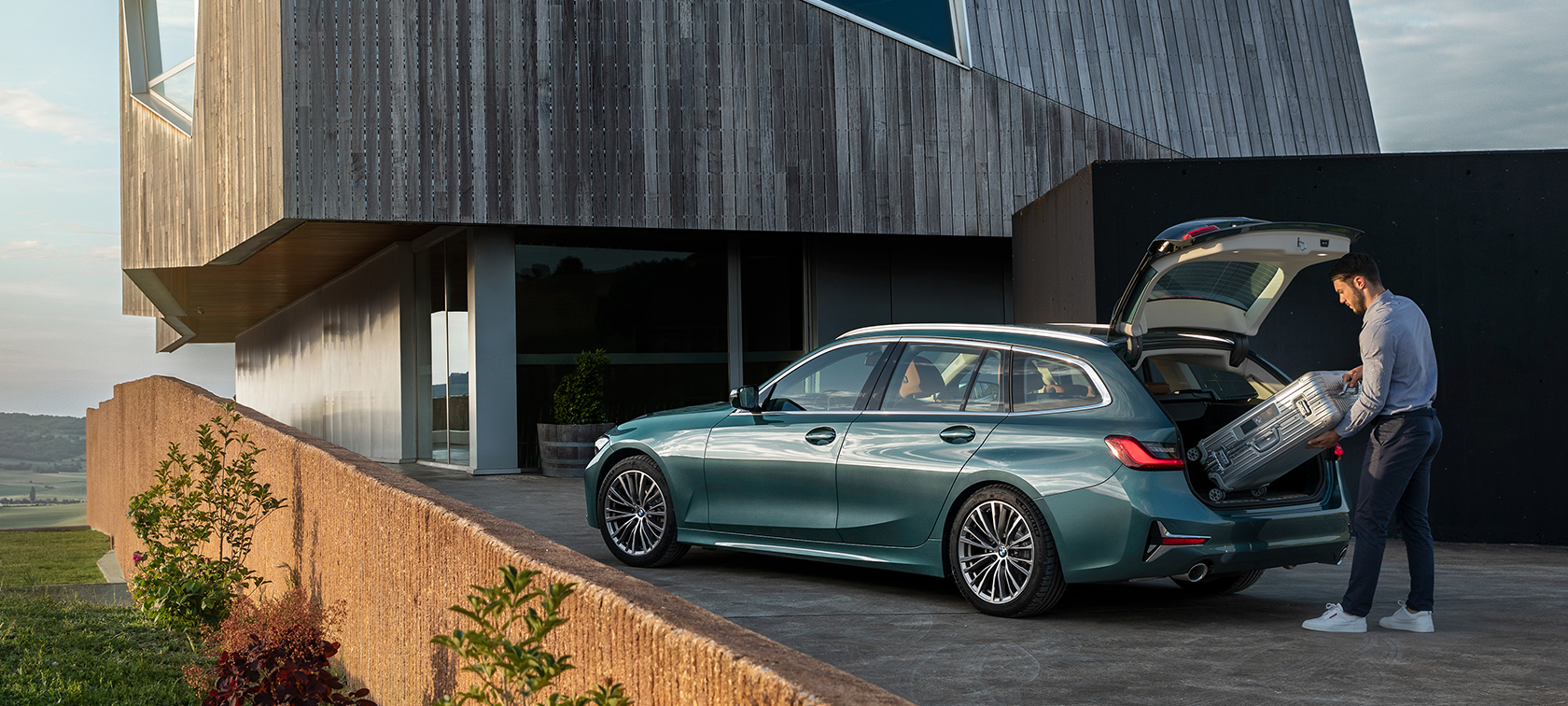 BMW 3-serie Touring | Stasjonsvogn. BMW 3-serie Touring | Stasjonsvogn.