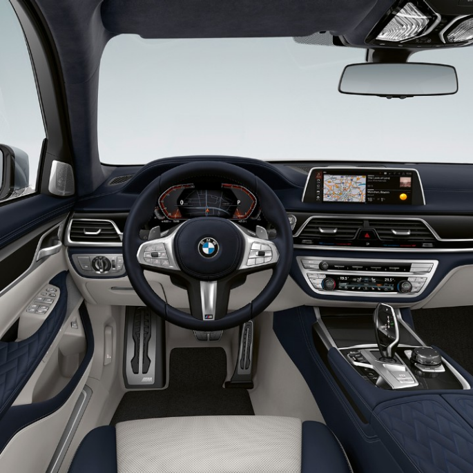 Kupeen til BMW 7-serie Sedan med M Sportspakke Kupeen til BMW 7-serie Sedan med M Sportspakke